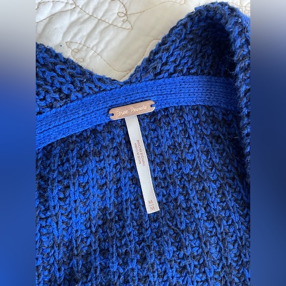 Bright Blue Heavy Knit Free People Cardigan - Picture 3 of 3